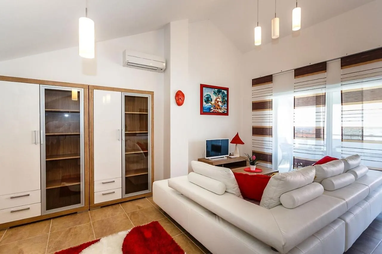 Apartment Adria 3 Malinska
