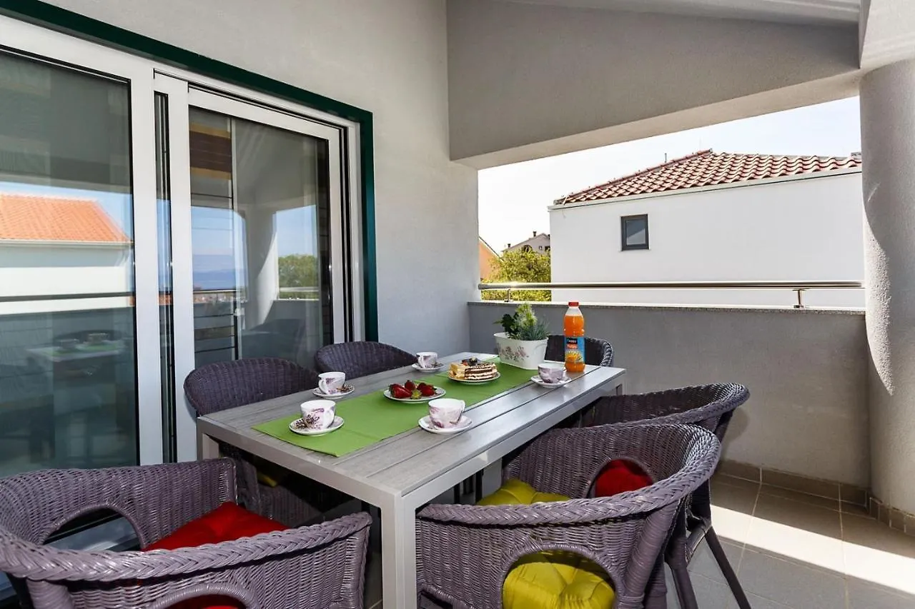 Apartment Adria 3 Malinska Croatia