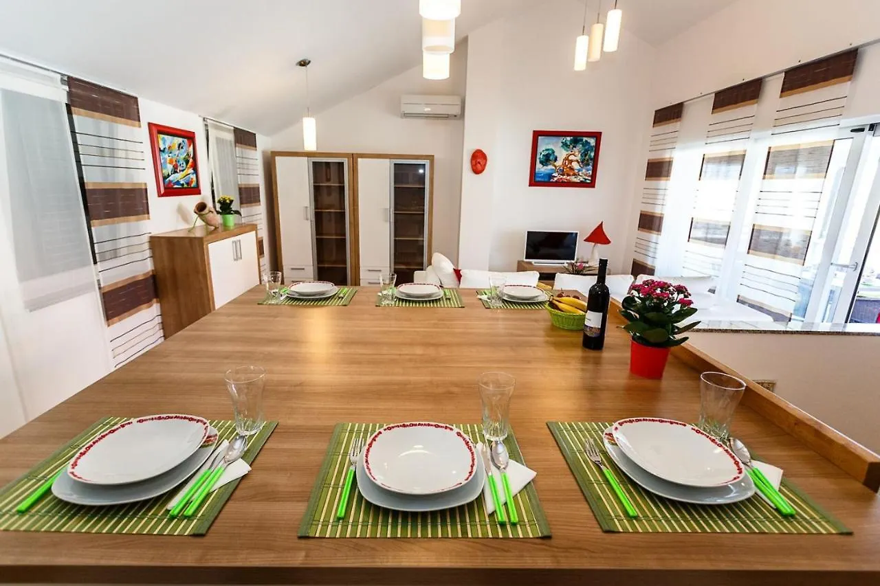 Apartment Adria 3 Malinska 0*,  Croatia
