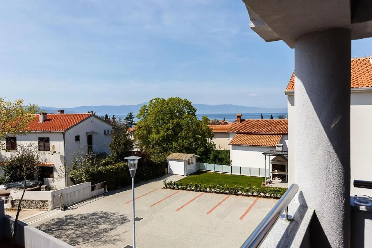 Apartment Adria 3 Malinska 0*,